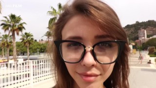 Milla Azul divirtiéndose en Málaga