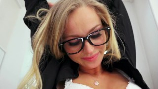 HOT BLONDE FUCKED THEN GETS CUMSHOT HD